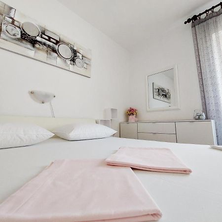 Apartment Eli Pag Town Eksteriør bilde